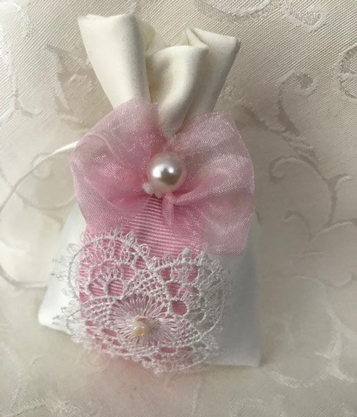 Pembe Renk İğne Oyası Detaylı Lavanta Kesesi 1 Adet