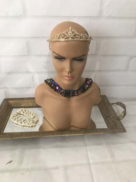 Taşlı Tekstil Yaka